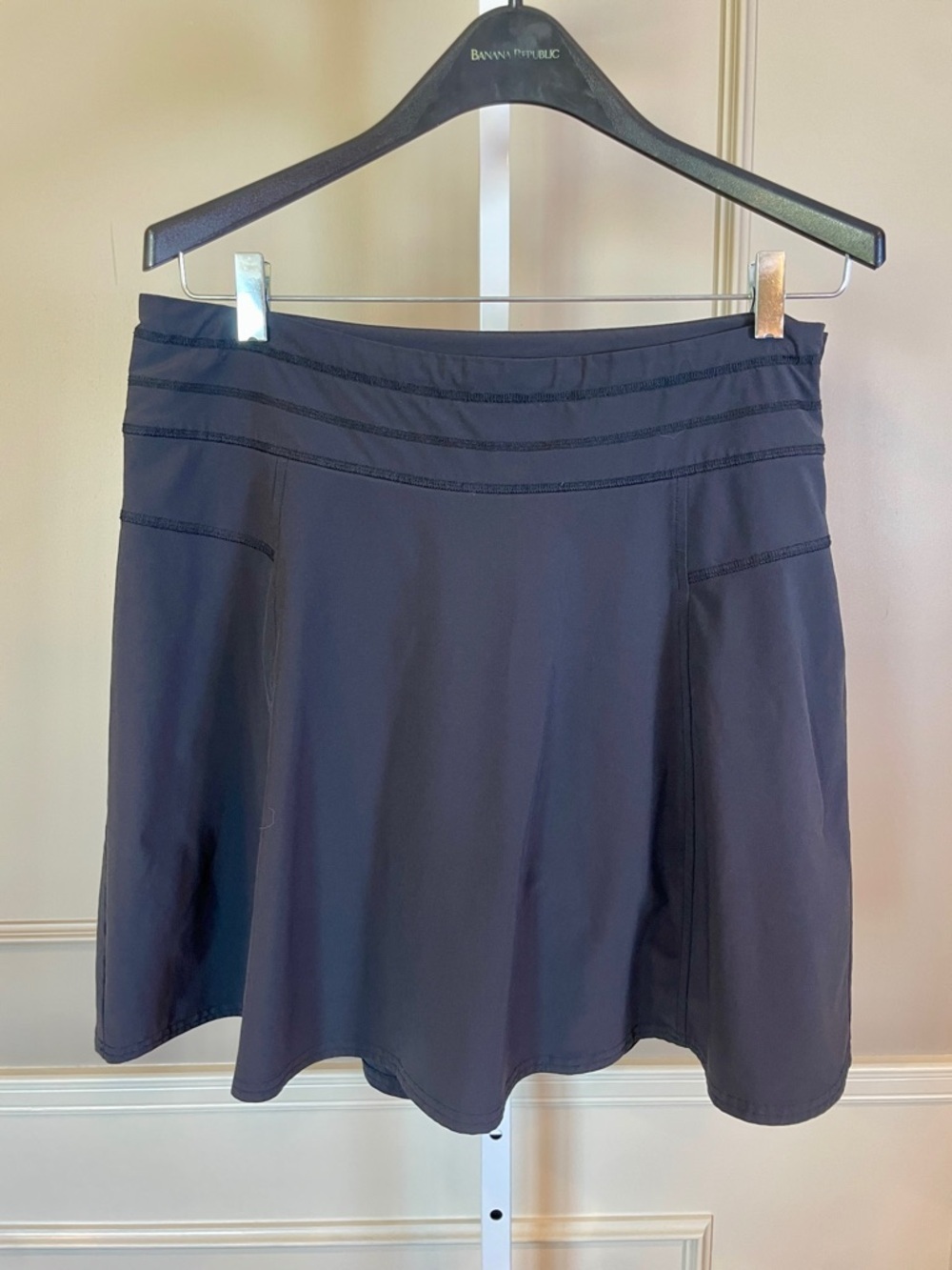 Athleta All Day Skort Black 12 Pull On Casual Athleisure Running Pickleball
